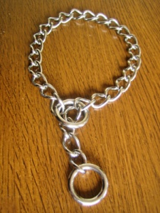 カニンヘンダックスフンド用のチョークチェーン